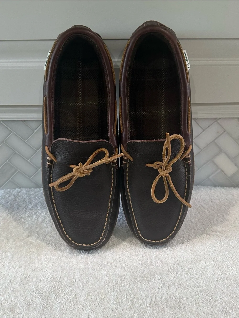L.L. Bean Handsewn Mens Moccasin 11M Brown Leather Flannel Lined Slippers